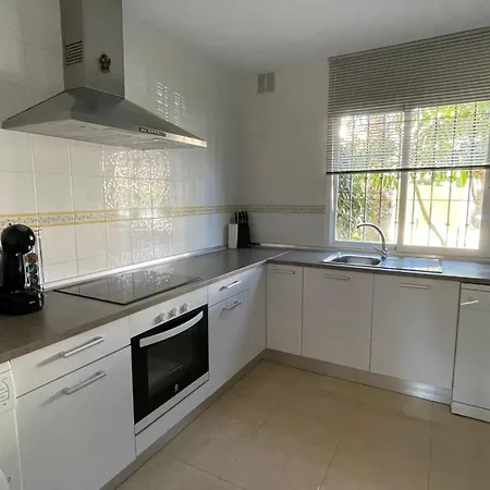 Intermobiliaria - Puerto Alto B6 7 * Estepona